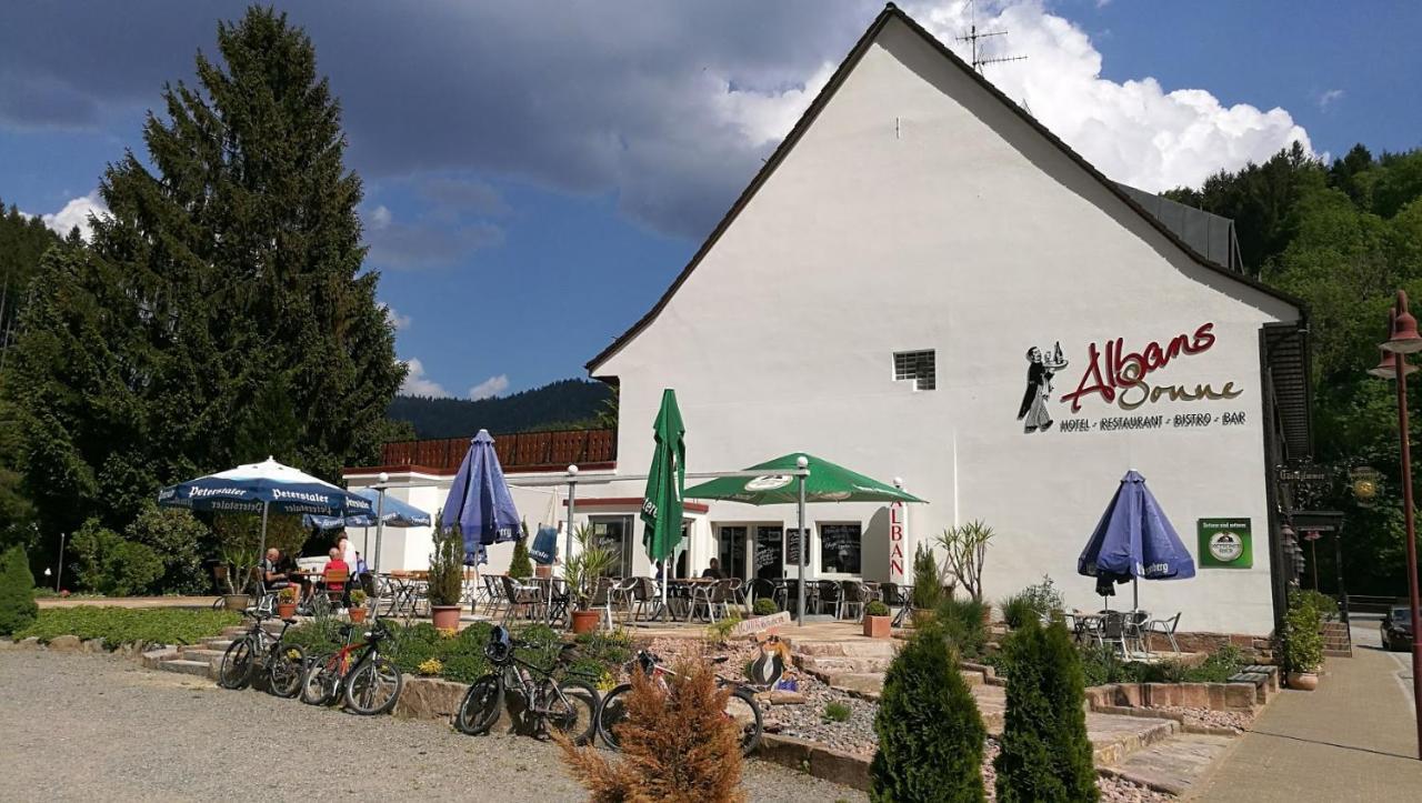 Hotel Restaurant Albans Sonne Bad Rippoldsau-Schapbach Esterno foto